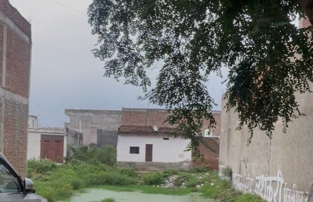 Plot-for-sale-in-Fatehabad-Road-Agra